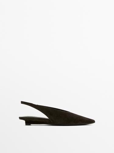 Chaussure à talon ouvert en croûte de cuir - Marron de Zara
