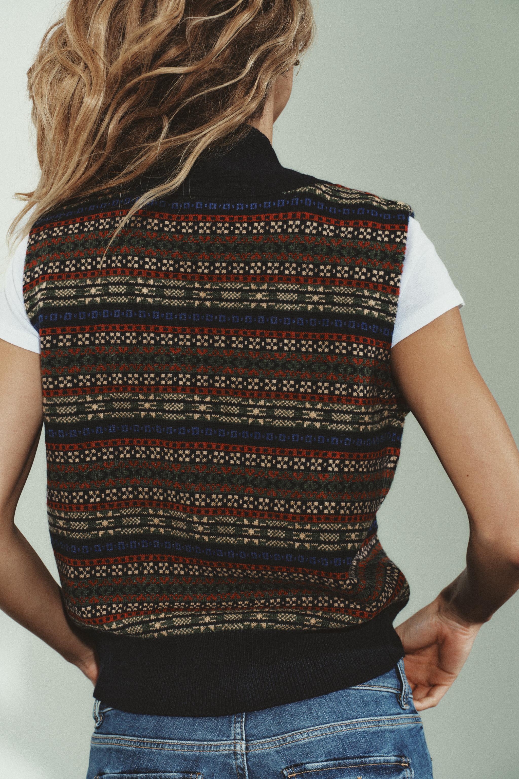 JACQUARD KNIT WOOL VEST