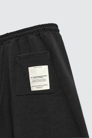 BERMUDA INTERLOCK ÉTIQUETTE - Noir de Zara - Image 3