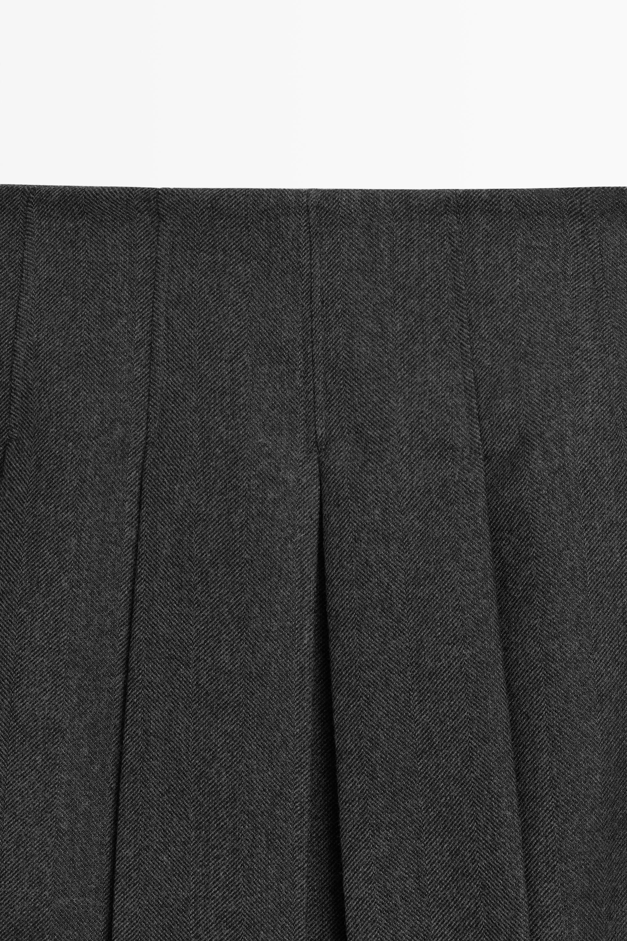 Wool blend pleated skirt