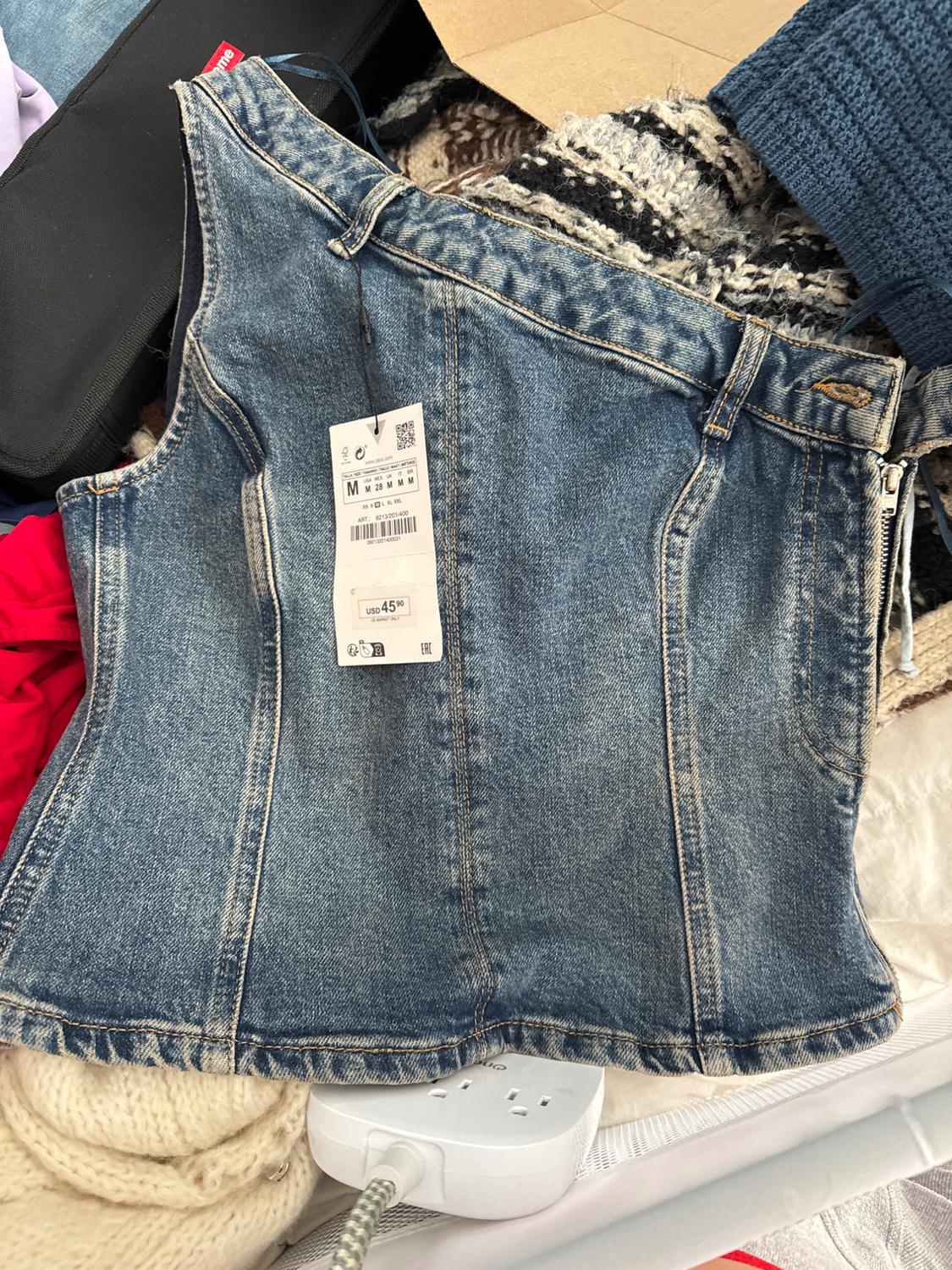 TOP DENIM TRF ASIMÉTRICO - Image 3
