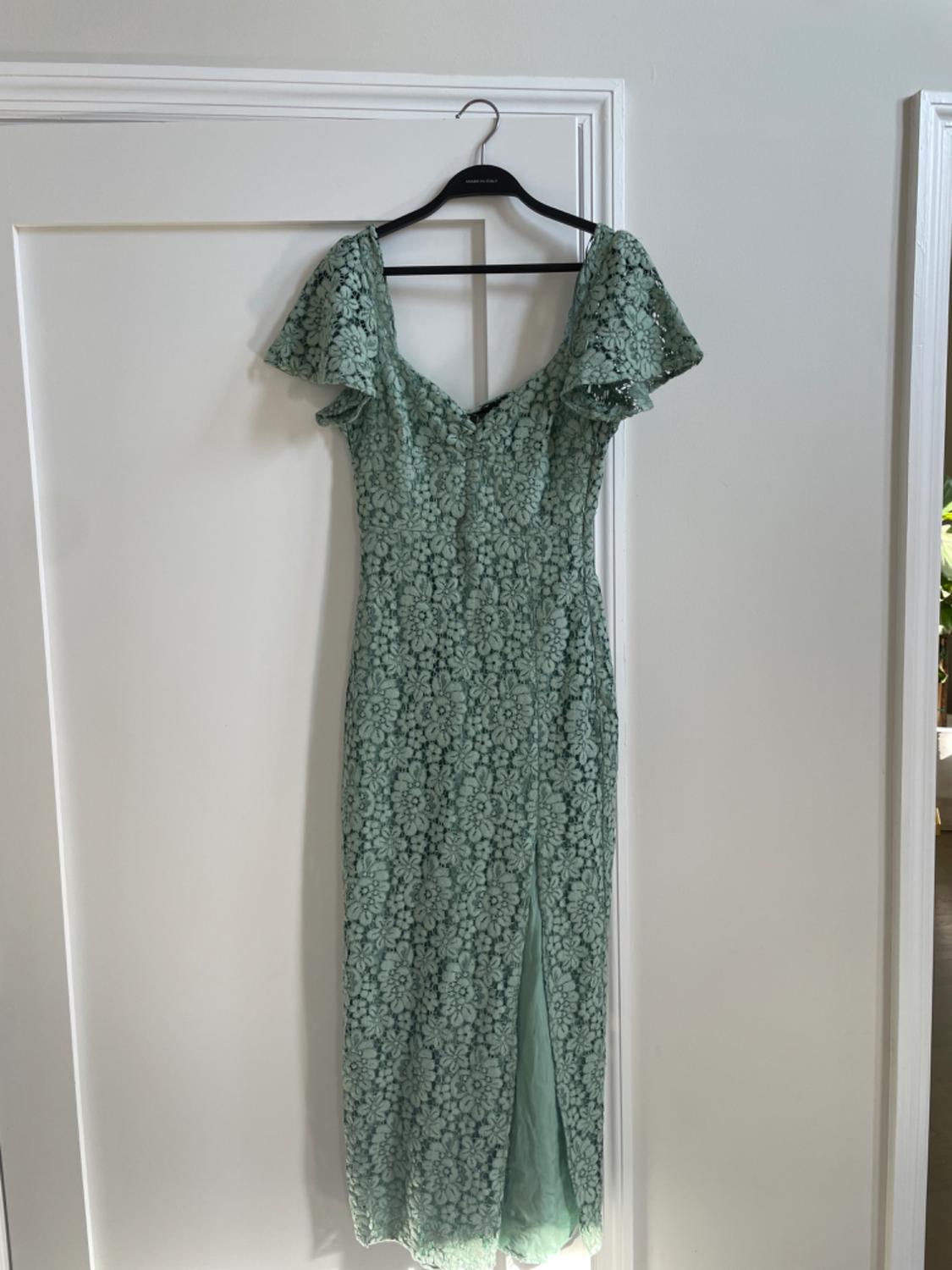 VESTIDO MIDI ENCAJE