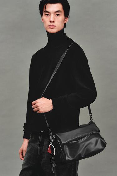 Zara 翻蓋鑰匙圈斜背包 - 黑色