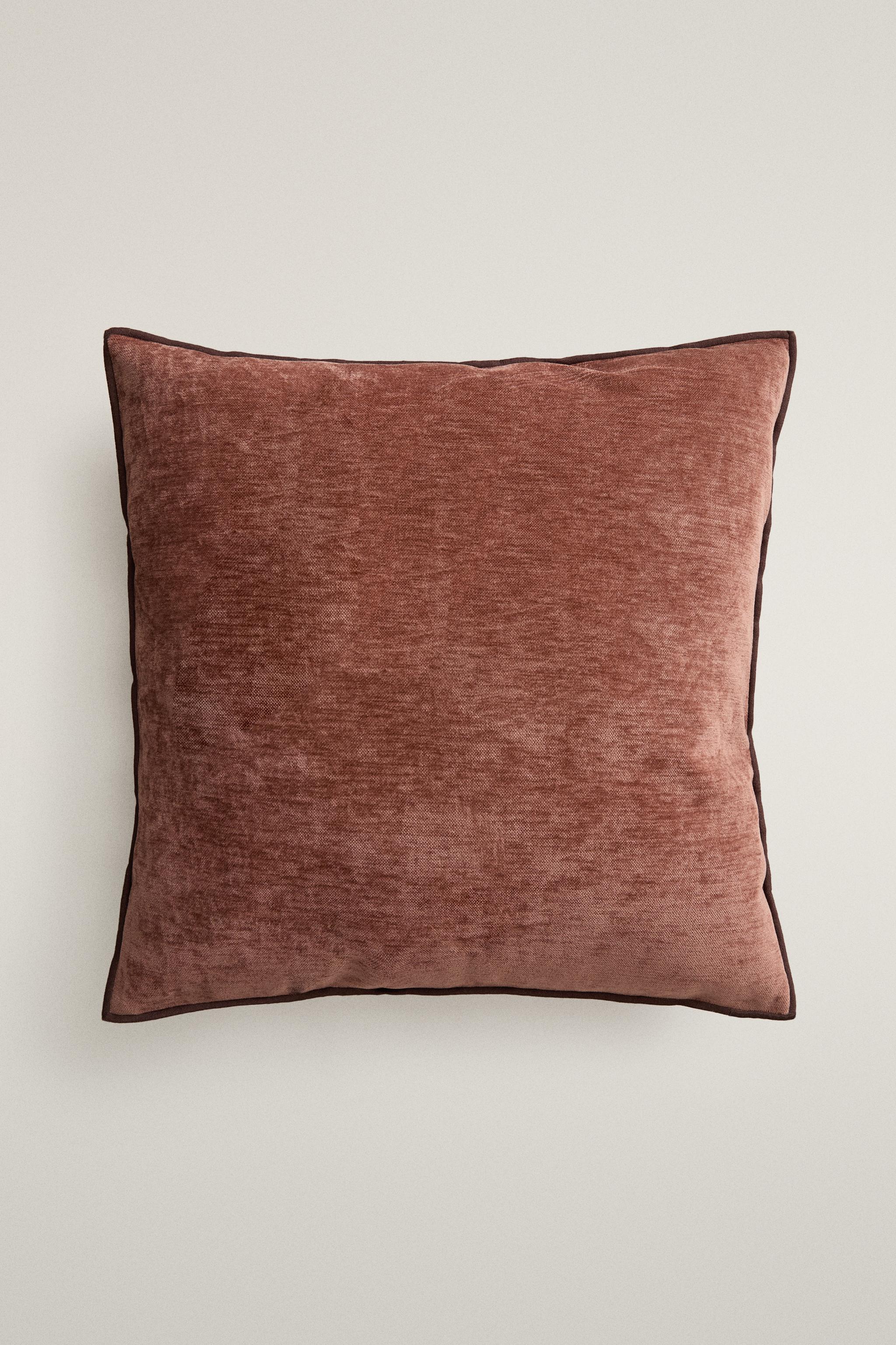 Cushions | ZARA United States