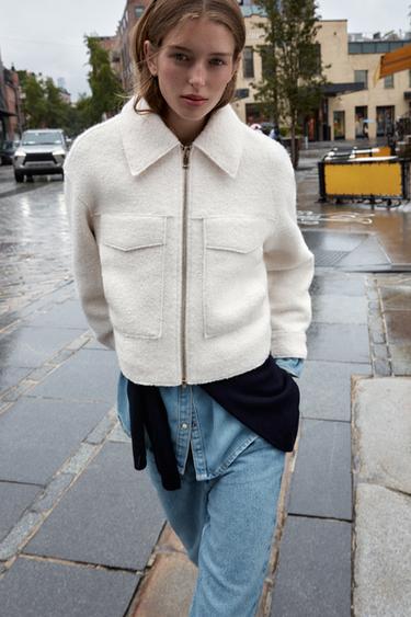 VESTE BOUCLETTE POCHES PLAQUÉES - Écru de Zara - Image 2