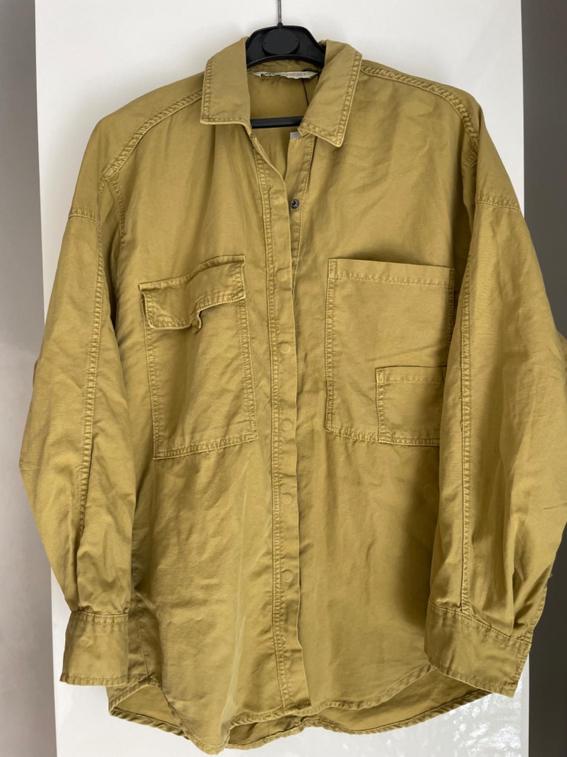 CROPPED JACKET WITH CONTRAST DRAWSTRINGS
