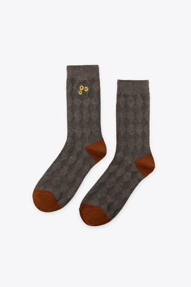 SOCKEN MIT RAUTENSTICKEREI - Braun / Braungrau von Zara