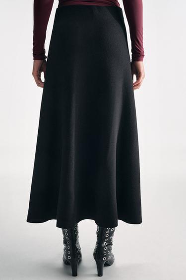 KNIT FLARED MIDI SKIRT - Black by Zara - Image 3