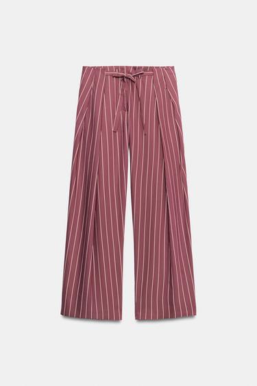 CALÇA DE LISTRAS COM PREGAS - Bordô da Zara