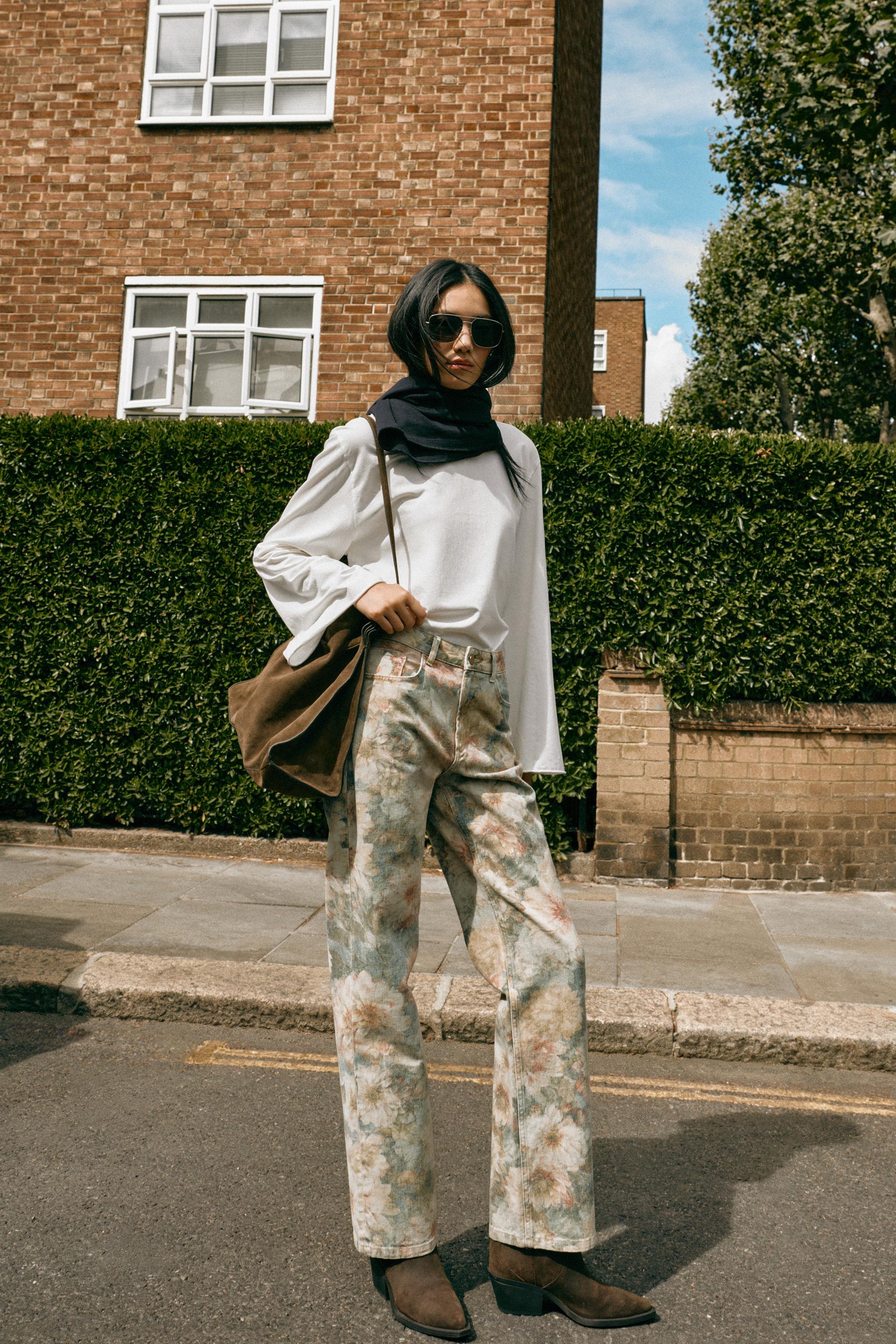 Zara Z1975 ÇİÇEK DESENLİ ORTA BEL STRAIGHT JEAN
