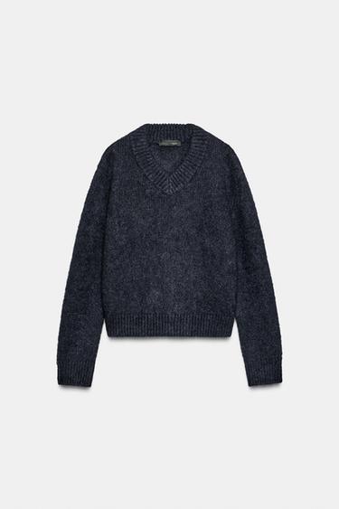 PULL EN LAINE ET ALPAGA COL EN V - Bleu marine de Zara - Image 5