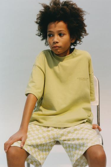 CONJUNTO CAMISETA Y BERMUDA CUADRO DAMERO - Verde claro de Zara