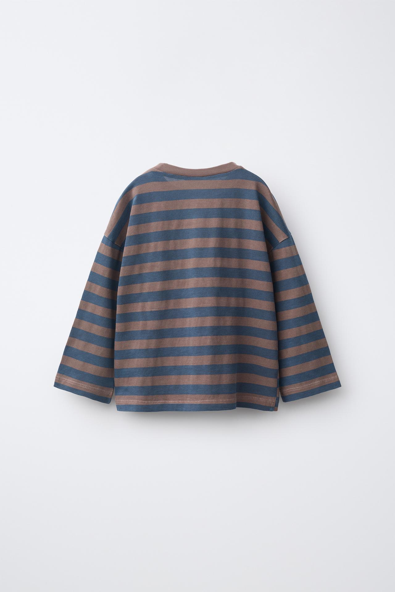 STRIPED PRINT T-SHIRT — Brown