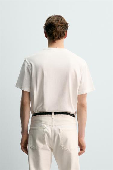 T-SHIRT POCHE AARON LEVINE X ZARA - Blanc de Zara - Image 2