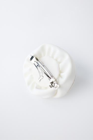 PINCE PASSANT FLEUR STRASS - Blanc de Zara - Image 2