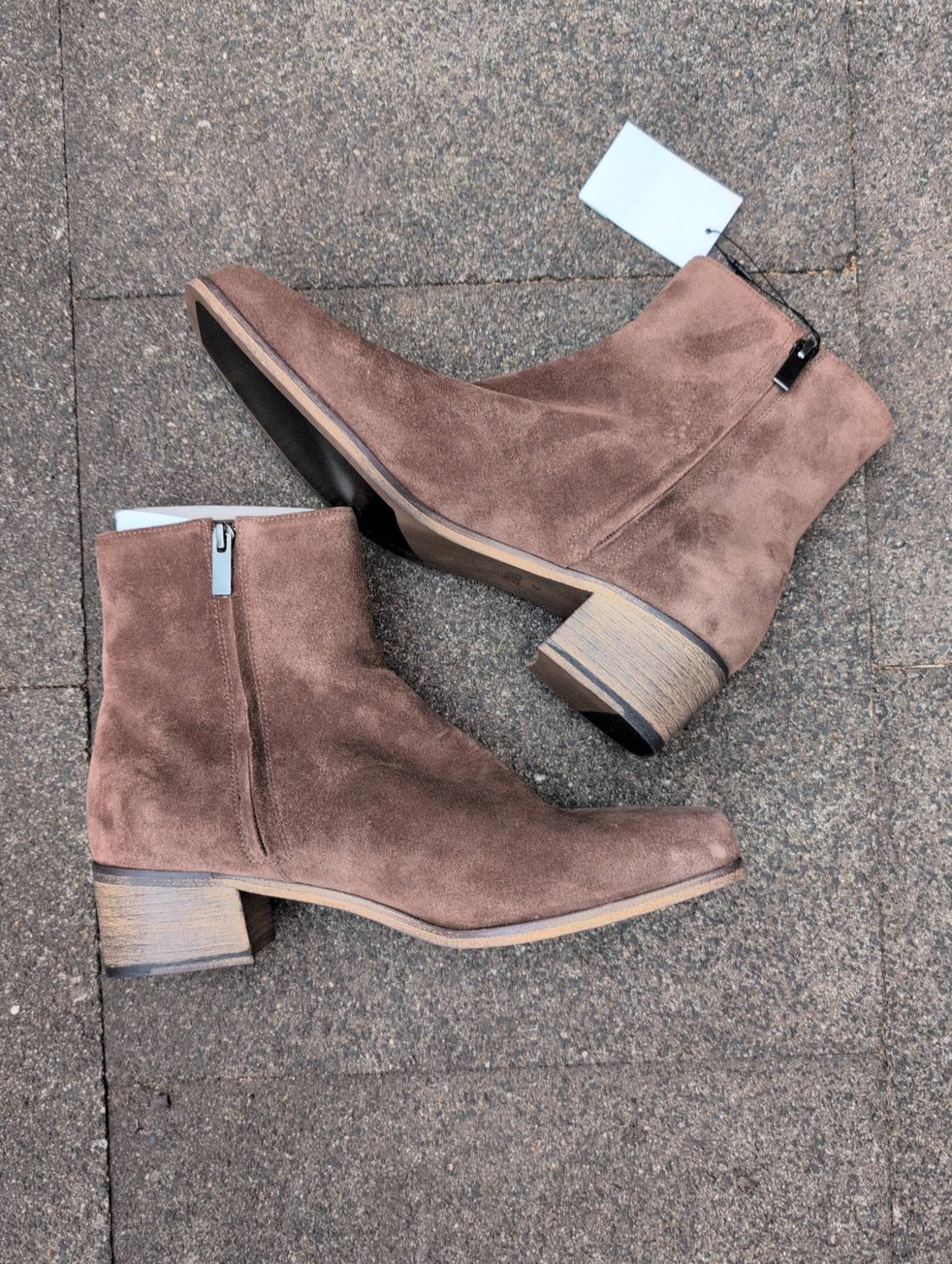LEATHER HEELED BOOTS - Image 4