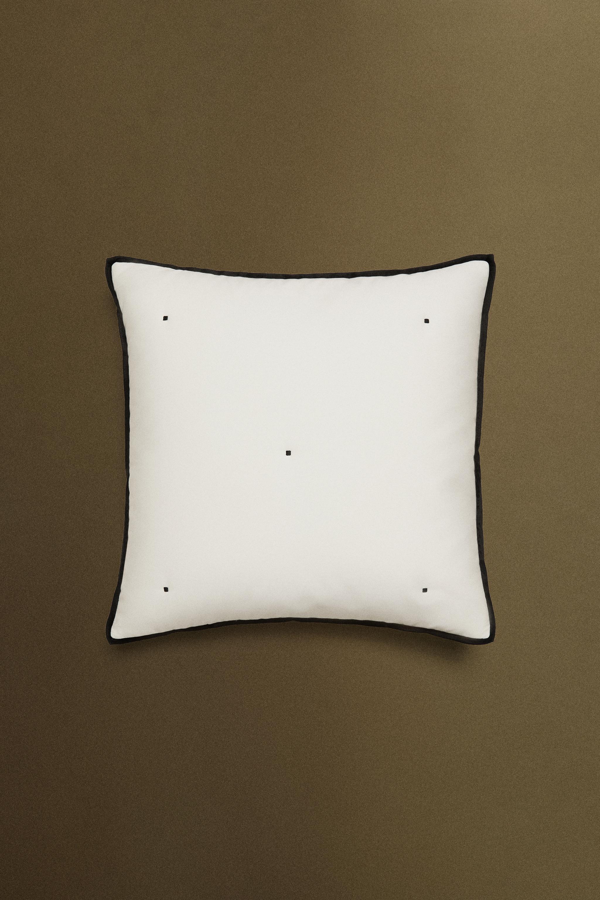 QUILTED SATEEN PILLOW SHAM FOR QUILT