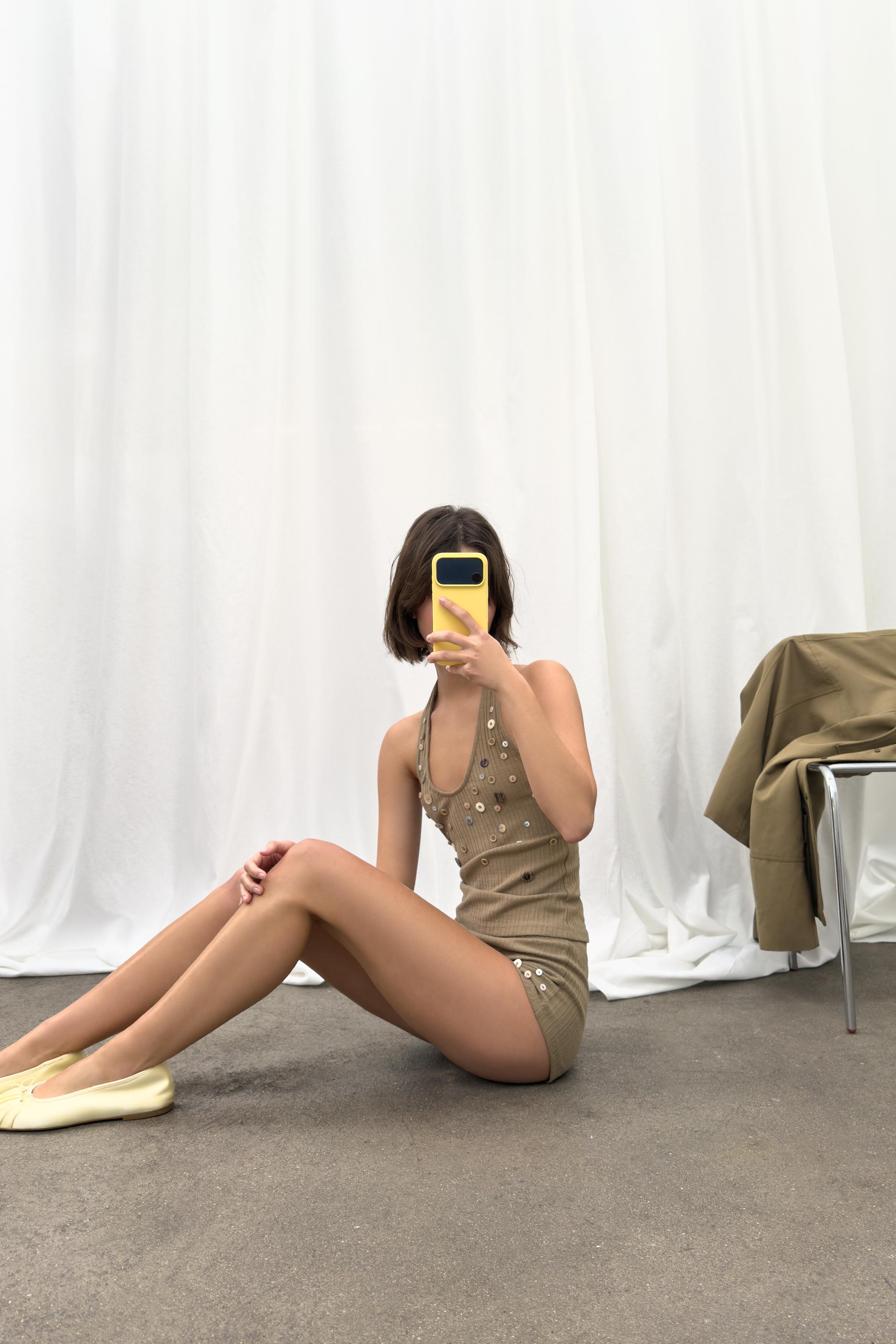 BUTTONED RIB HALTER TOP