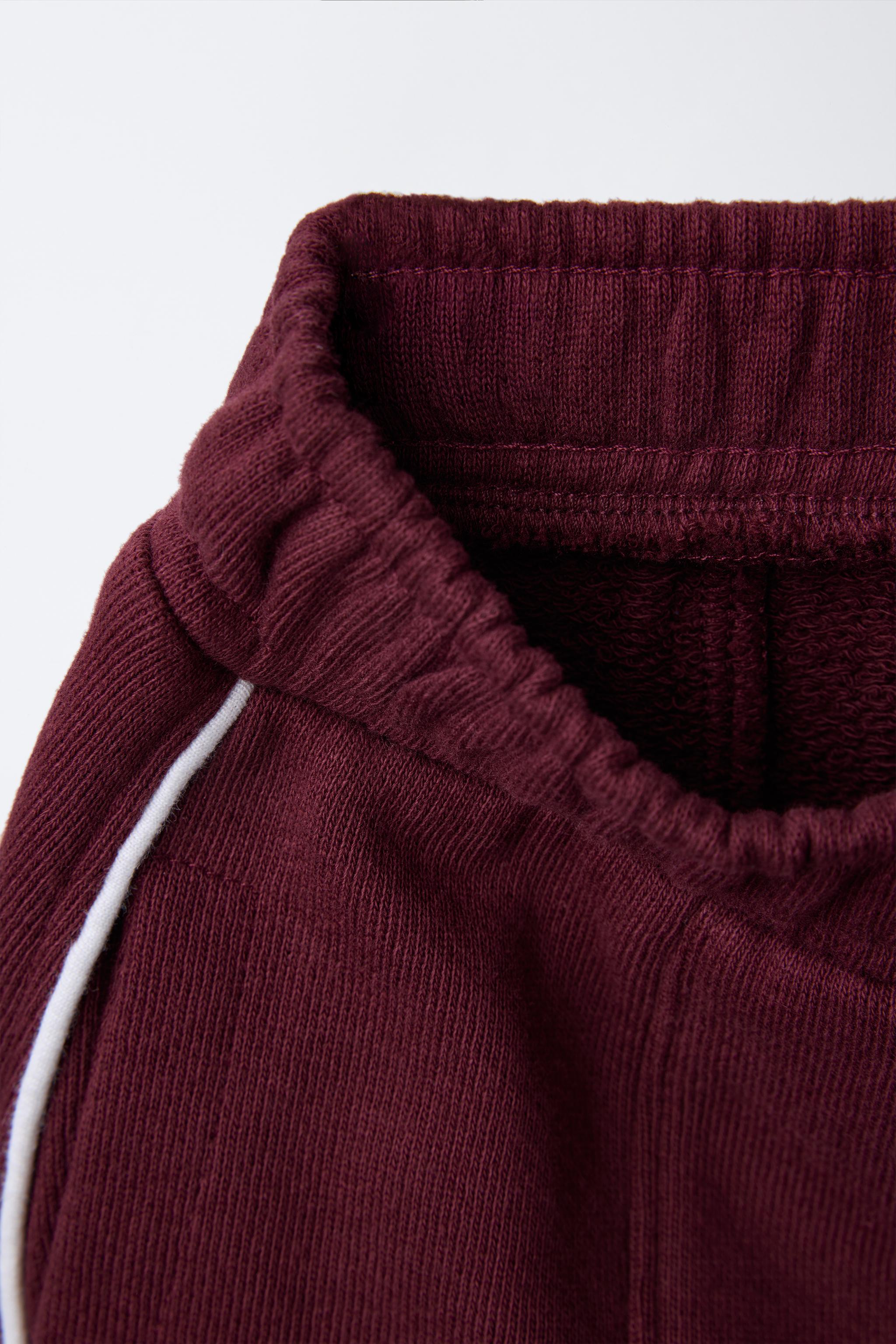 STRAIGHT PLUSH TEXT PANTS
