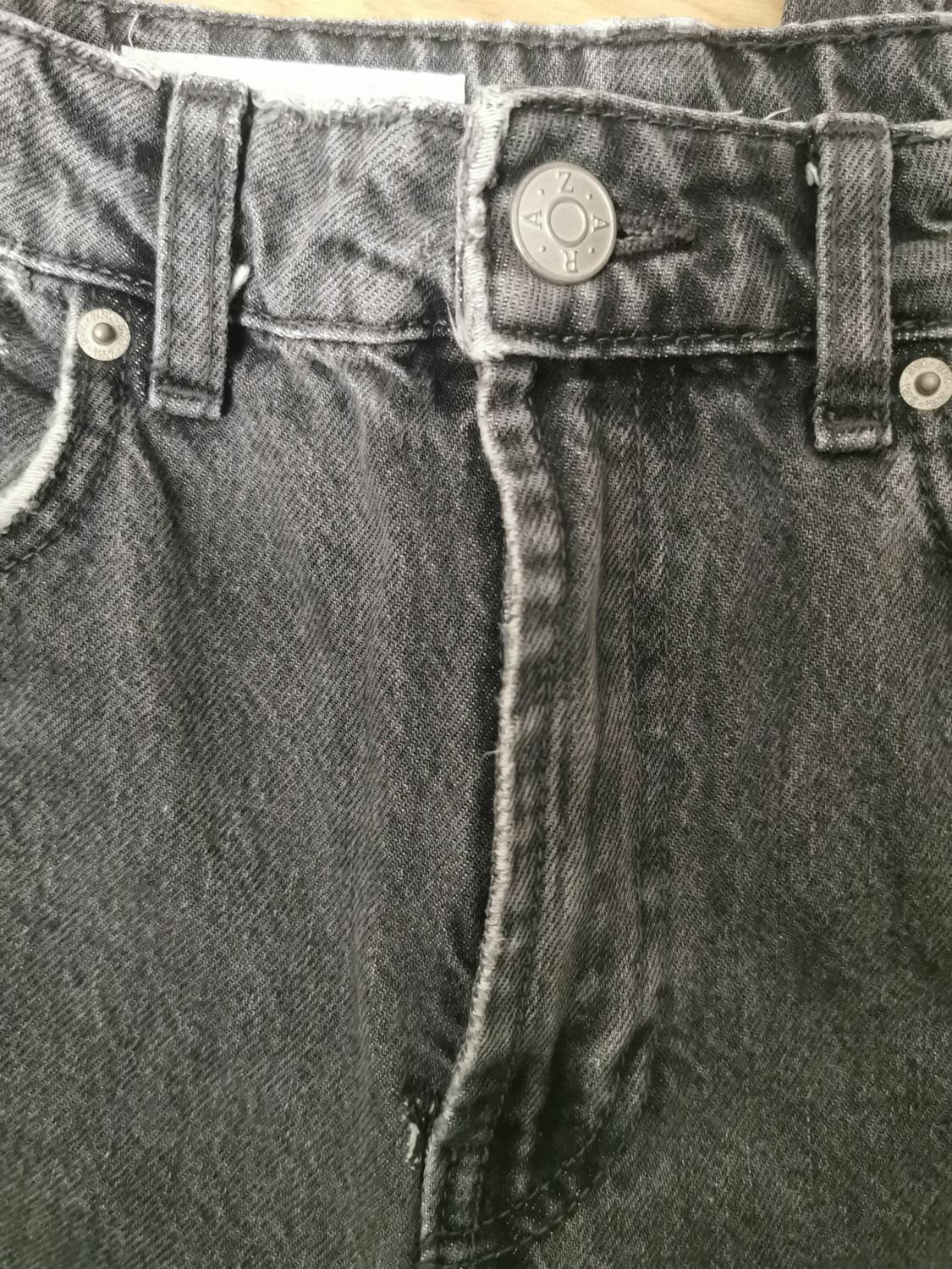 Z1975 MOM-FIT HIGH-WAIST JEANS - Image 6