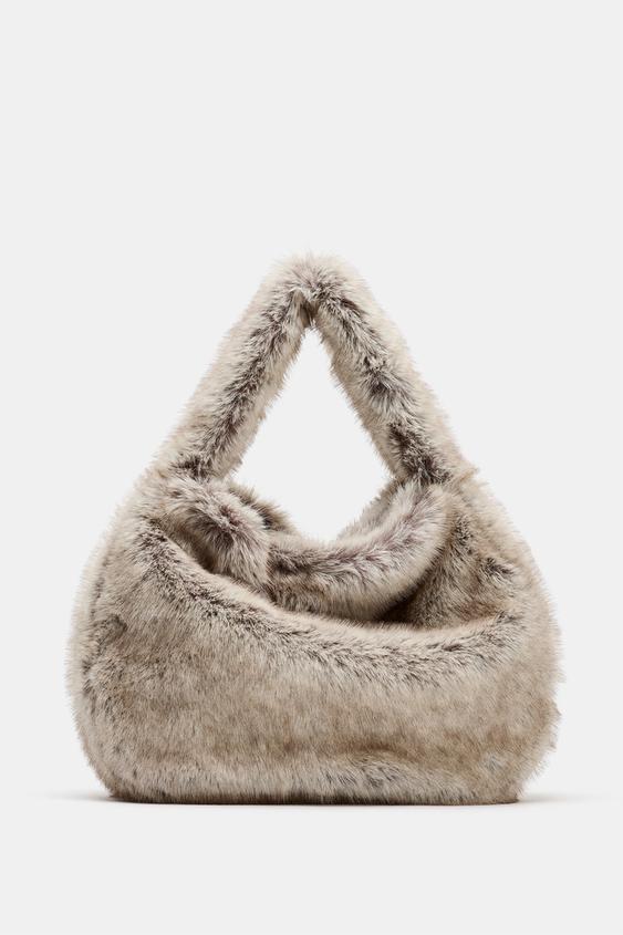 MAXI FAUX FUR BUCKET BAG