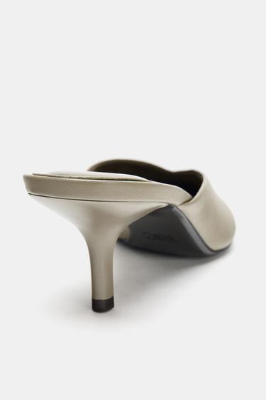 CHAUSSURES MULES - Gris taupe de Zara - Image 6
