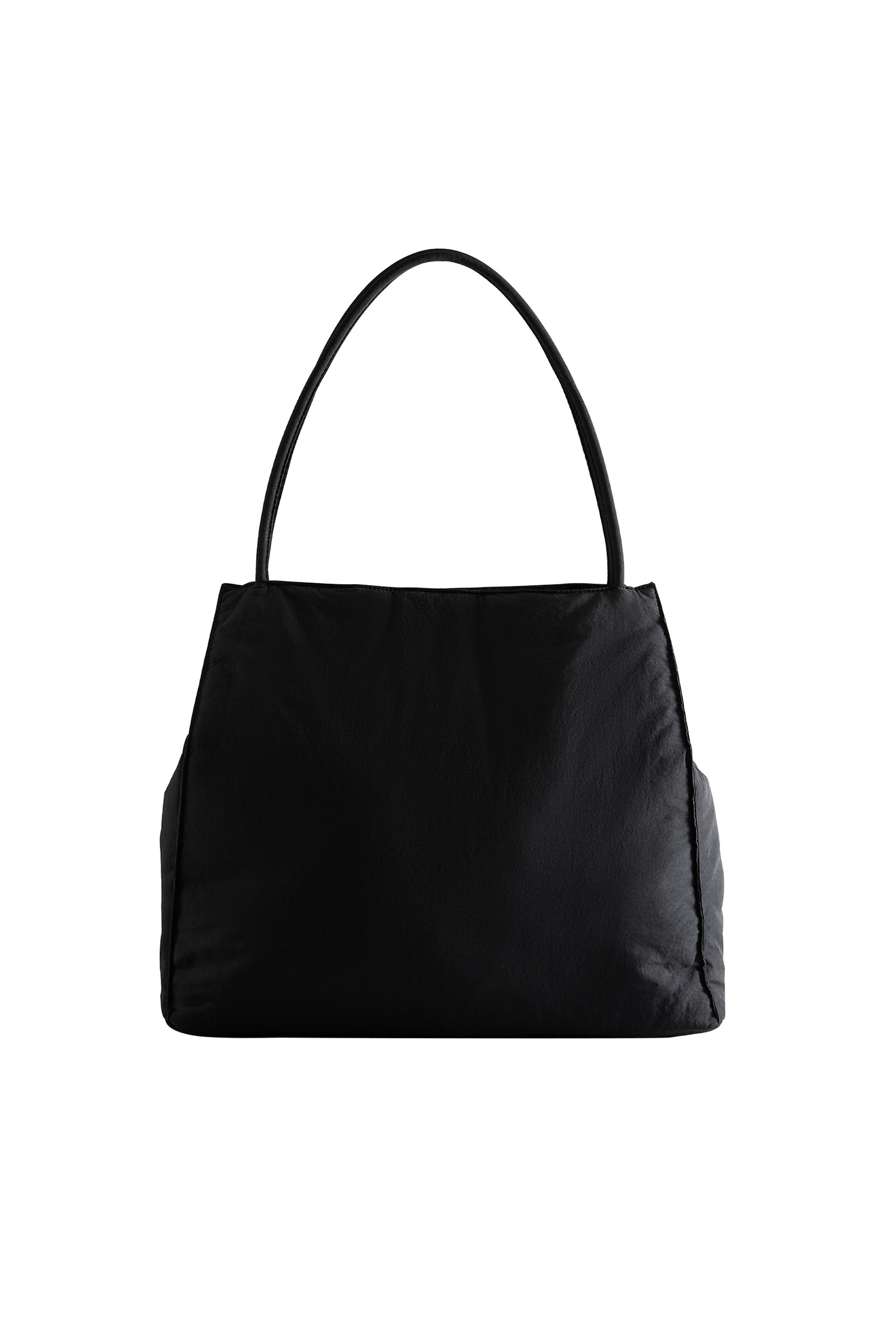 ZARA ファブリックトートバッグX SR_A ブラック3358/620/800 テクニカルショッパートートバッグ - ブラック | ZARA Japan / 日本