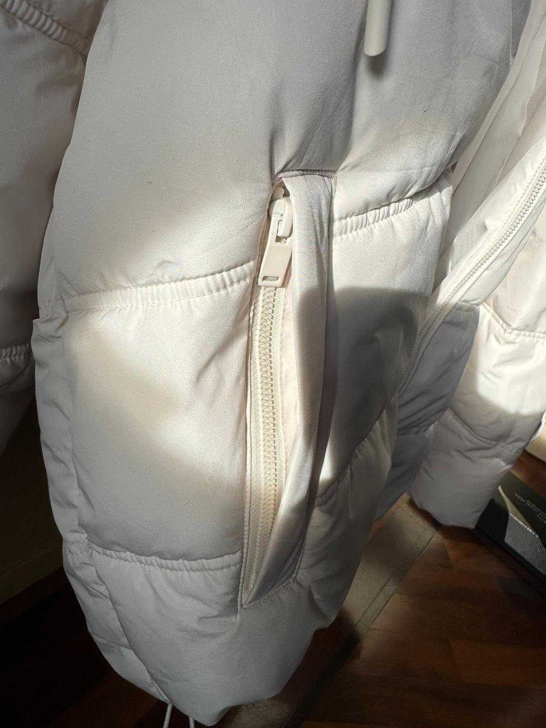 HOODED PUFFER JACKET - Image 7