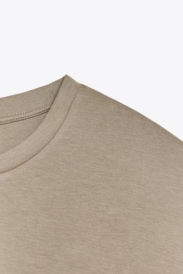 T-SHIRT EN MAILLE SURJET DÉLAVÉ - Vison de Zara - Image 8
