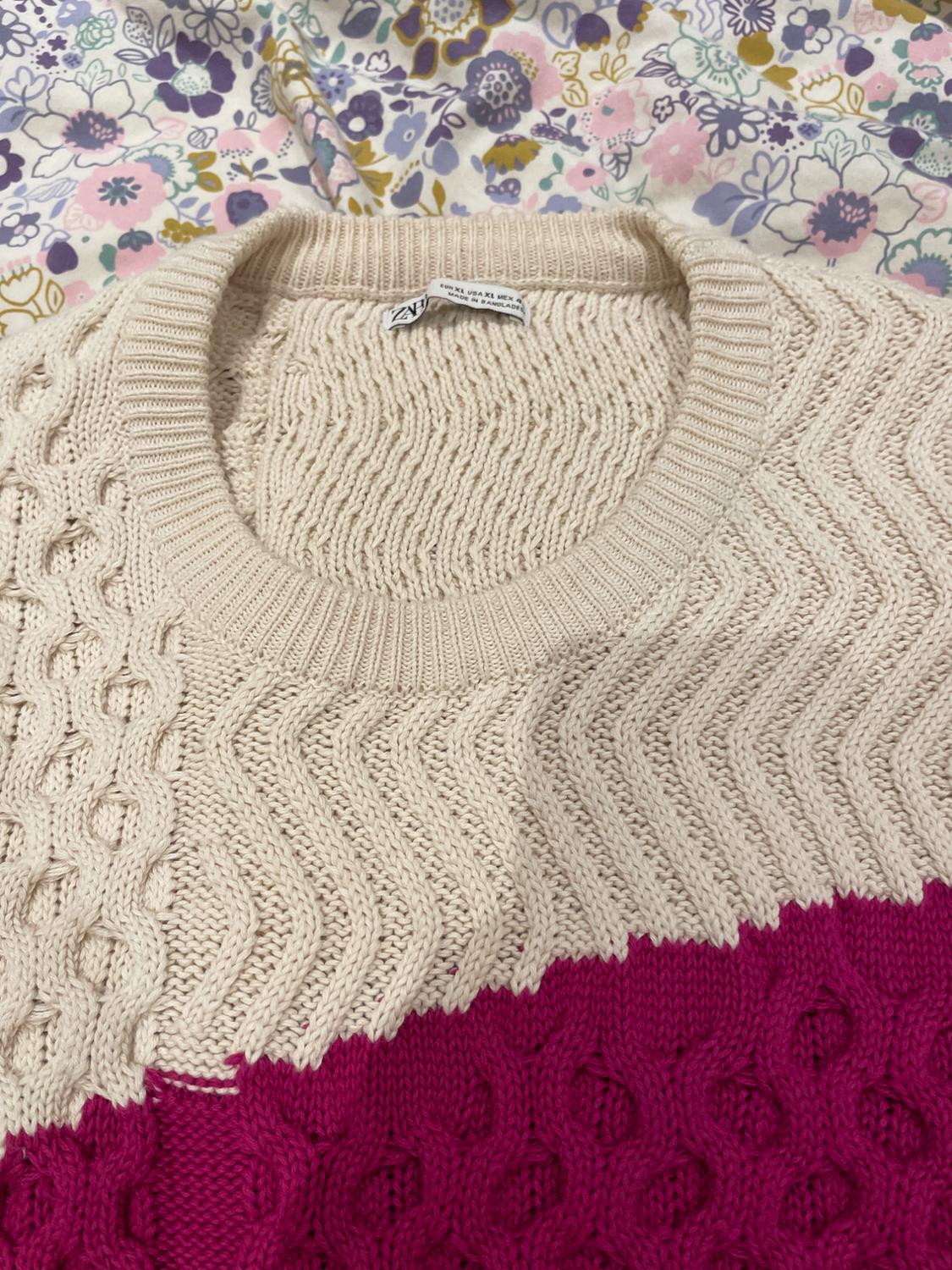 TEXTURED CABLE-KNIT SWEATER - Image 3
