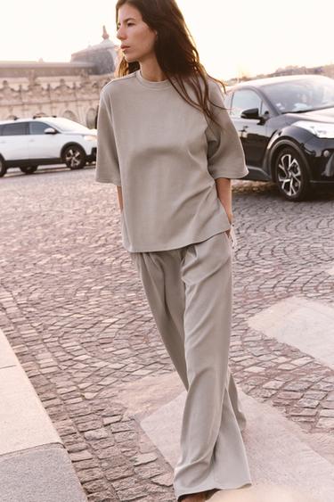 Ensemble T-Shirt et pantalon Philippe - Blanc - Bébé garçon - 32.99 Ensemble T-Shirt et pantalon Philippe - Blanc - Bébé garçon - 32.99