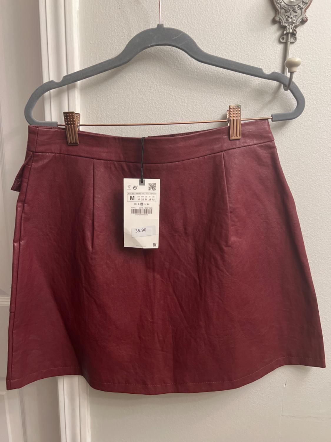 FAUX LEATHER MINI SKIRT - Image 2