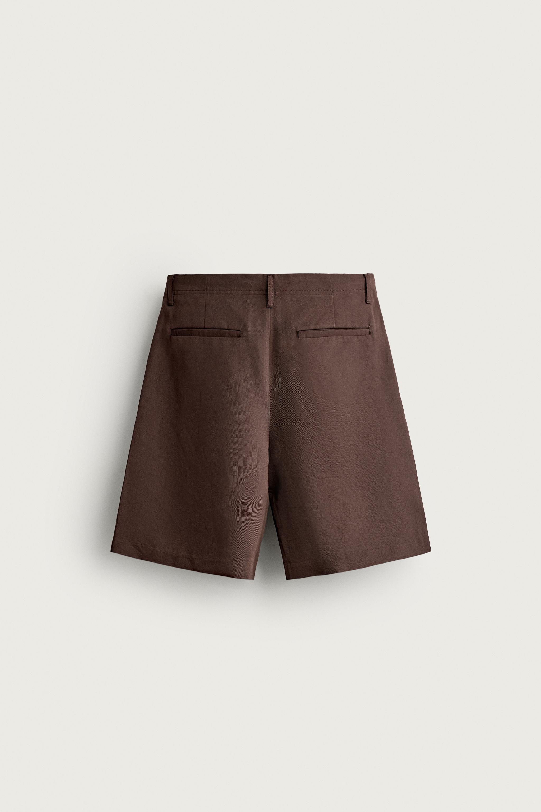 LINEN-COTTON RELAXED-FIT PLEATED BERMUDA SHORTS