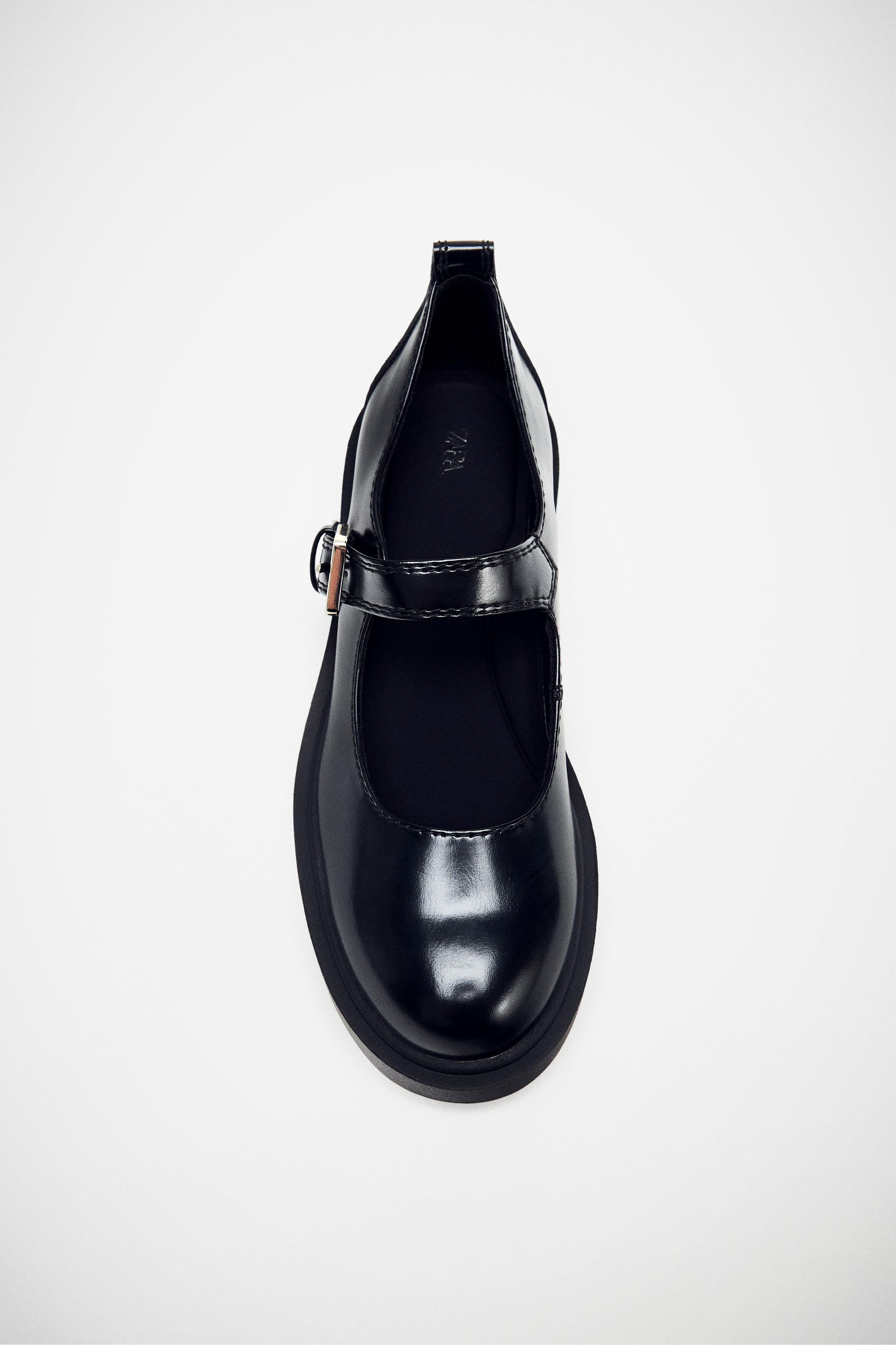 ZARA 靴　ブローギングディテール　フラットシューズ　エナメル　スニーカー ZARA 靴ブローギングディテールフラットシューズエナメルスニーカー