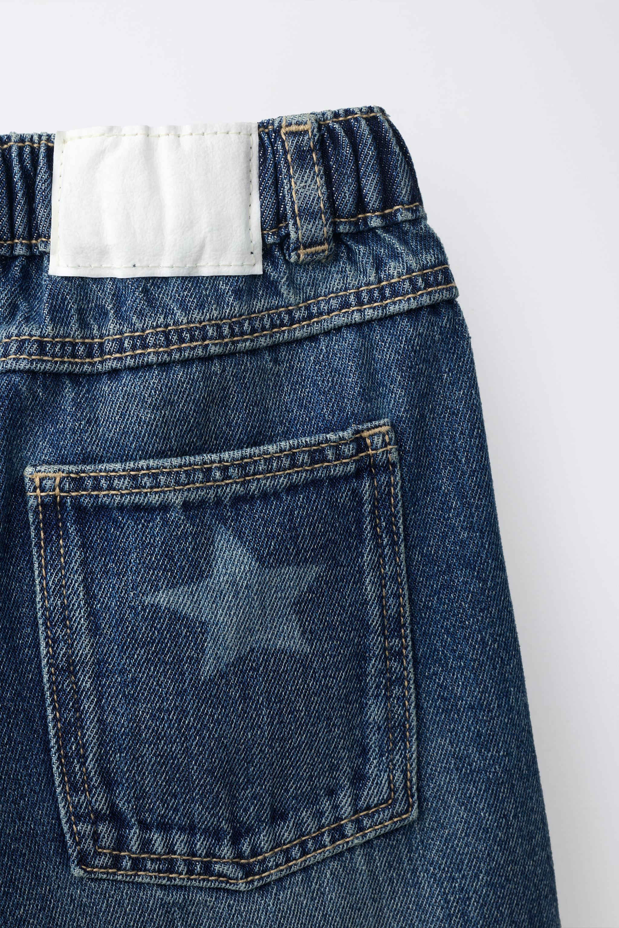 STAR PRINT RELAXED JEANS