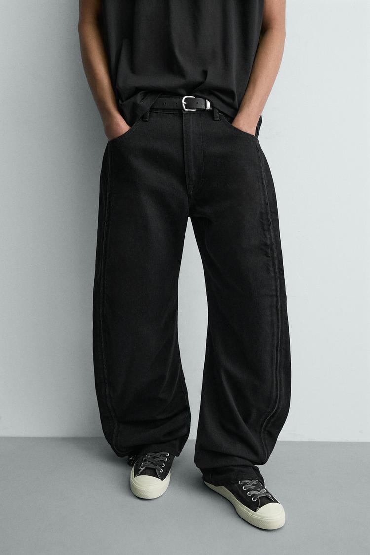 ZARA BARREL FIT JEANS WITH ZIPS
