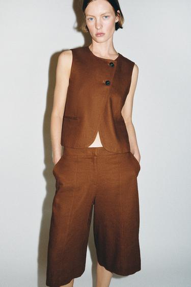 ДВУБОРТНЫЙ ЖИЛЕТ ИЗО ЛЬНА — СВЕТЛО-КОРИЧНЕВЫЙ от Zara