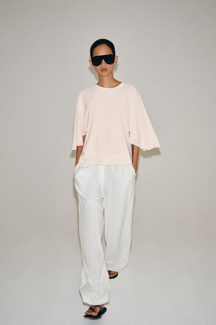 CONTRAST T-SHIRT