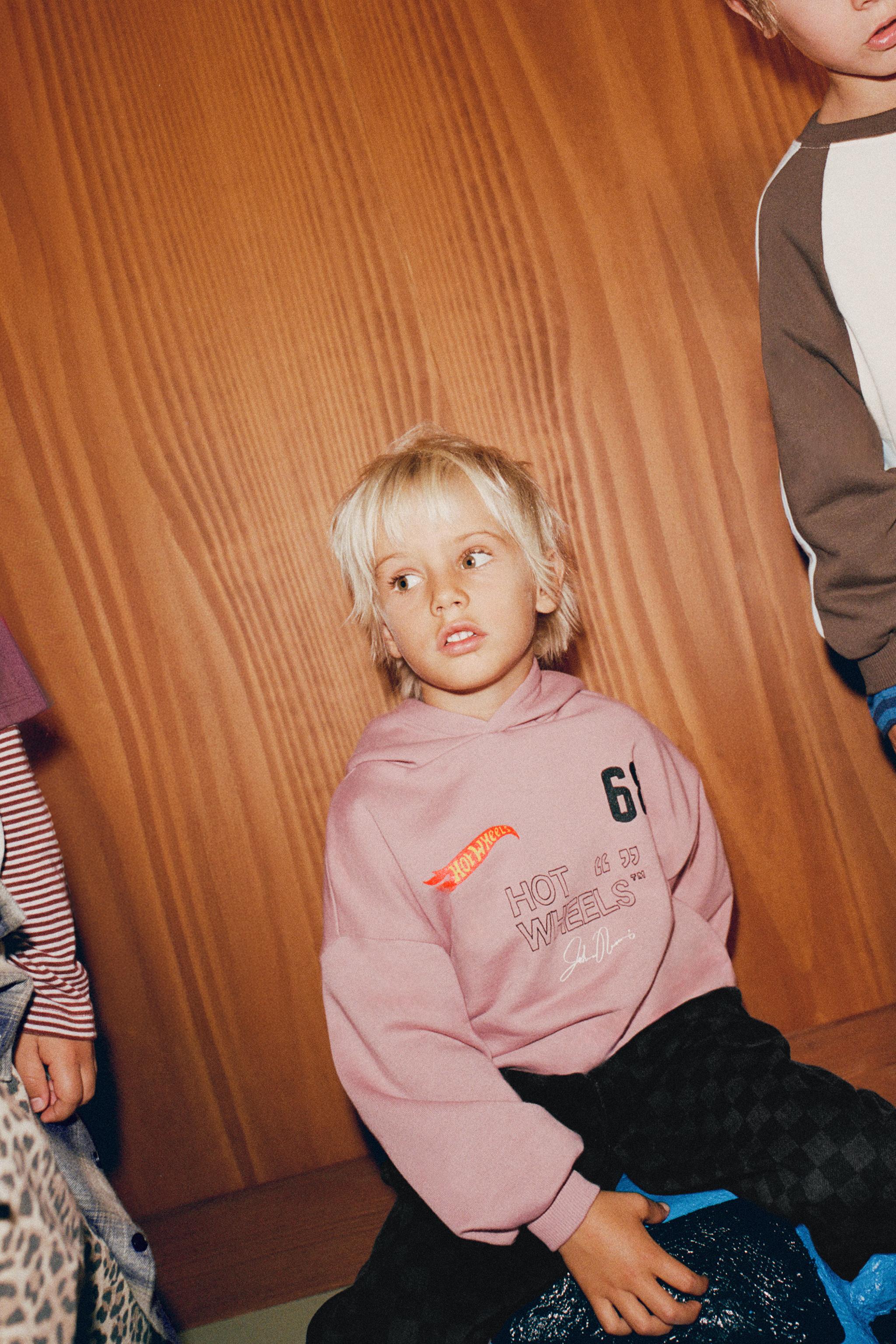 HOT WHEELS MATTEL © HOODIE — Pink