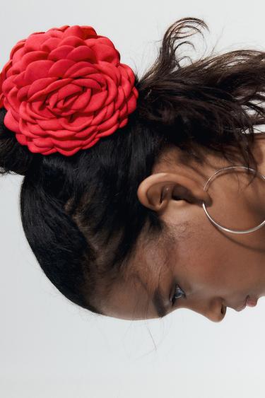 FLOWER FABRIC SHEEPSKIN HAIR CLIP - Fuchsia by Zara