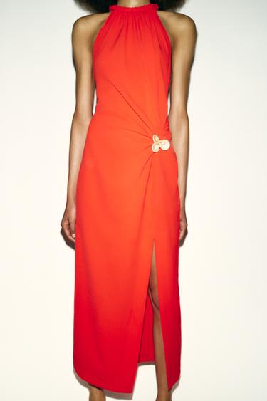 ROBE MI-LONGUE À ENCOLURE AMÉRICAINE AVEC QUINCAILLERIE - Corail rouge de Zara - Image 2