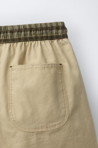 SHORT EN TOILE - Kaki de Zara - Image 3