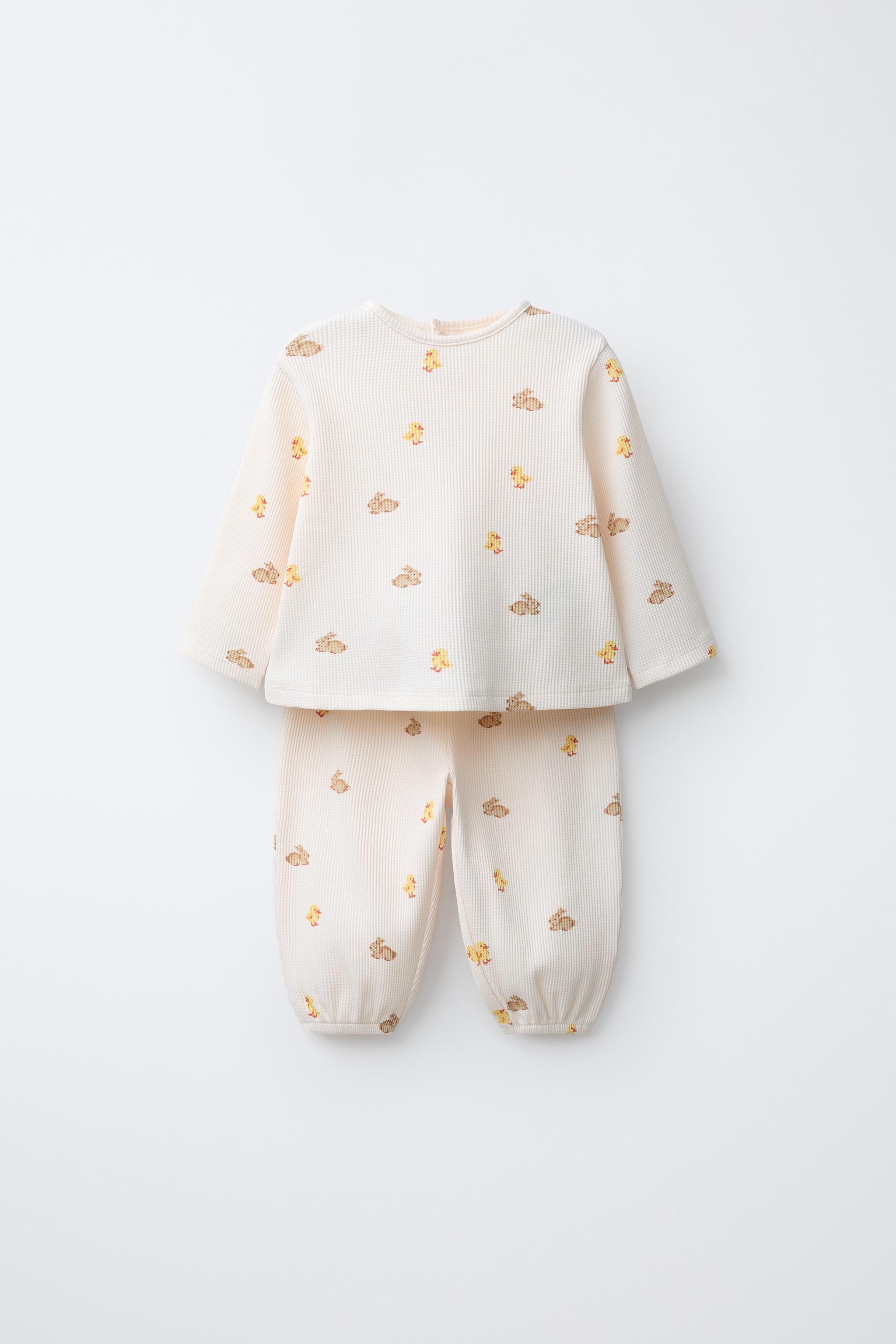 ENSEMBLE TEXTURÉ T-SHIRT ET PANTALON LAPINS
