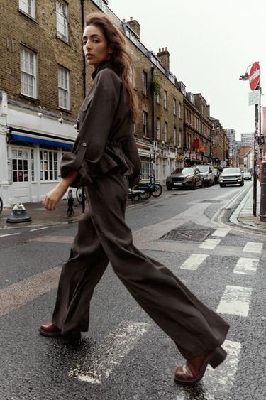 WIDE TROUSERS WITH ELASTIC WAISTBAND - Dark brown by Zara