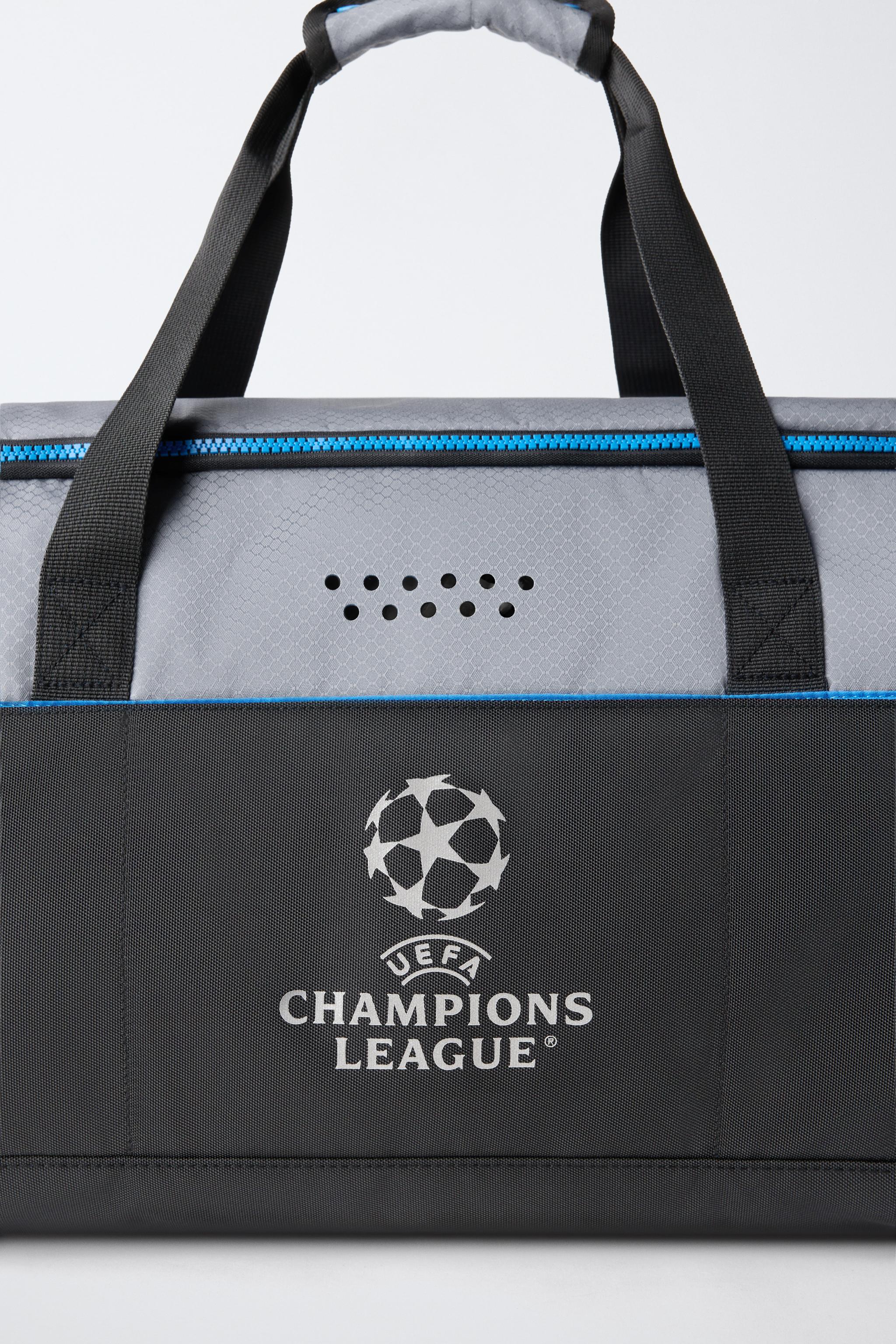 SAC BOWLING UEFA CHAMPIONS LEAGUE ®