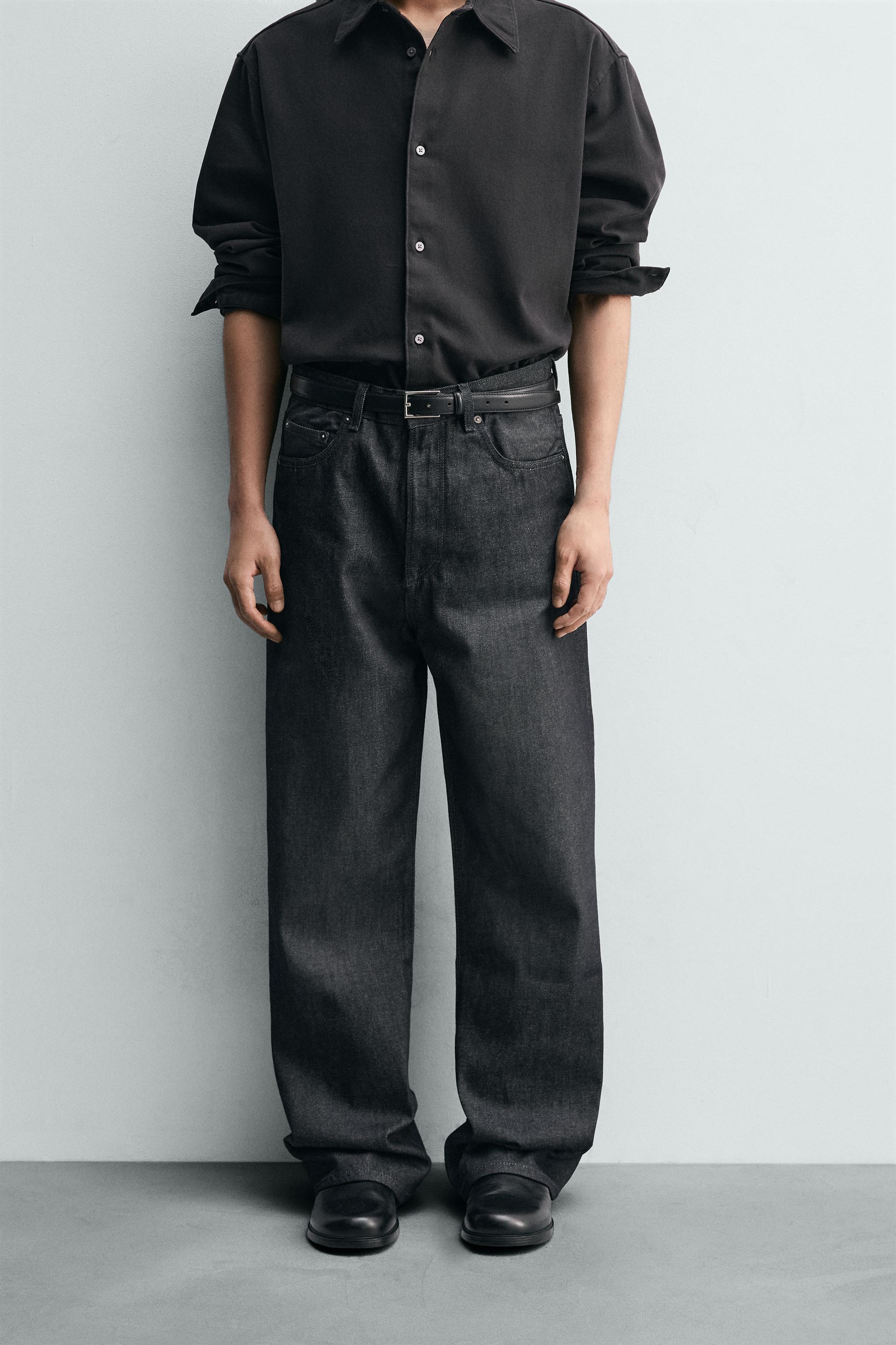 LOOSE FLARE FIT JEANS