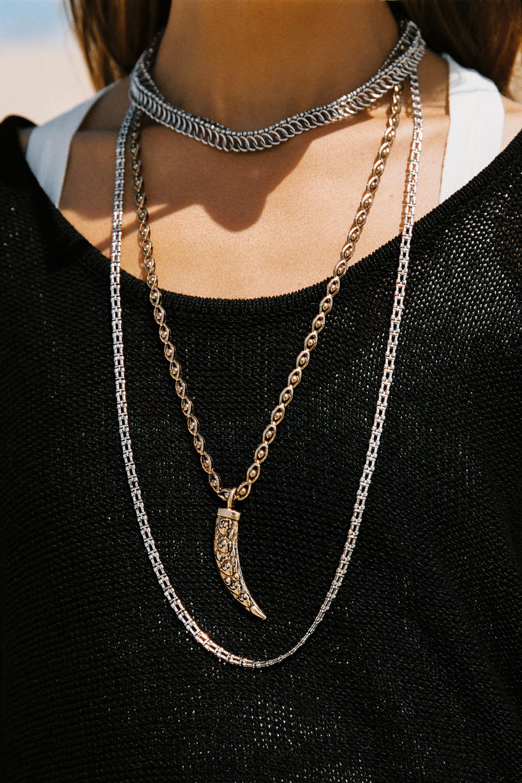 PACK OF 4 HORN AND STAR NECKLACES