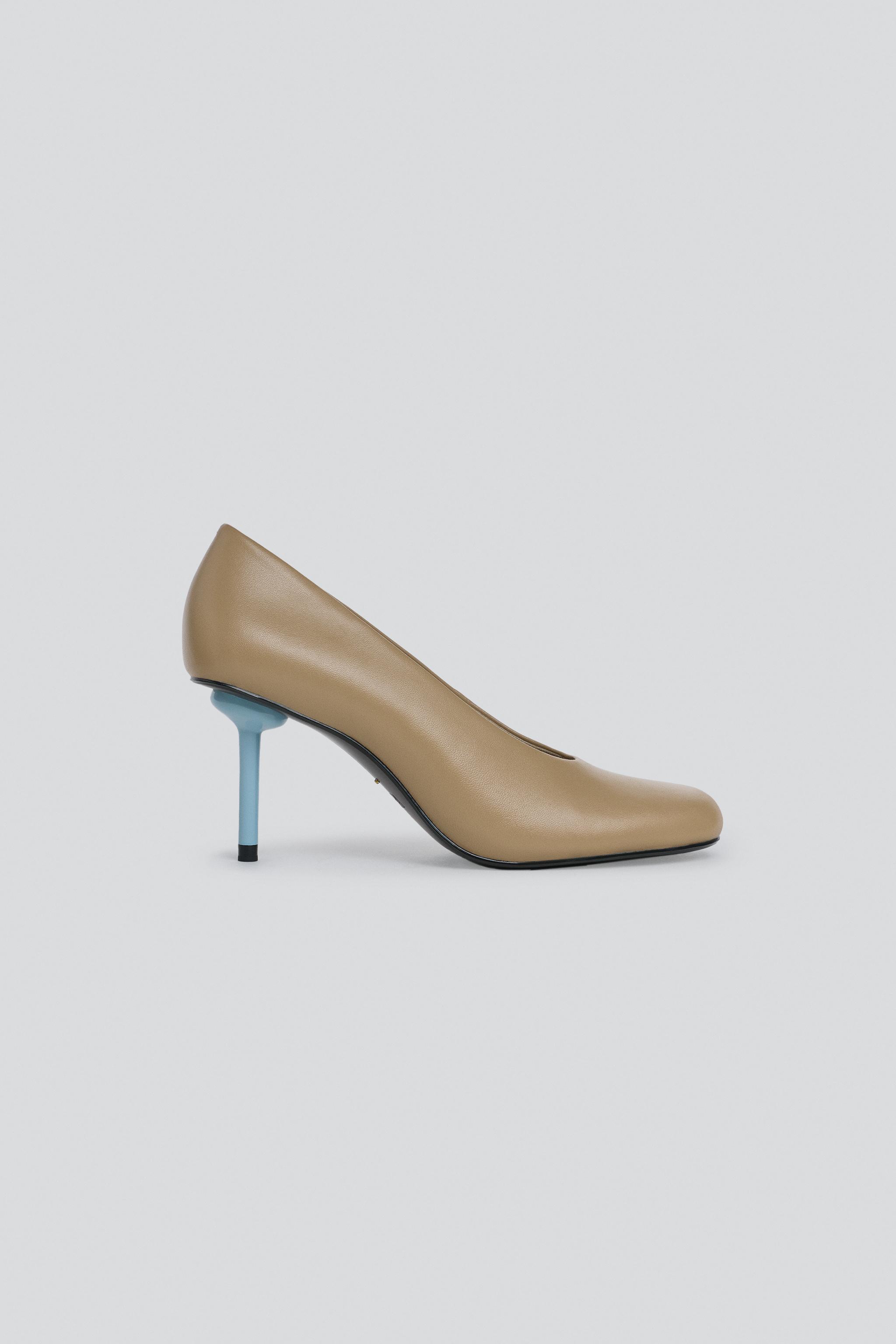LIMITED EDITION LEATHER HEELED SHOES