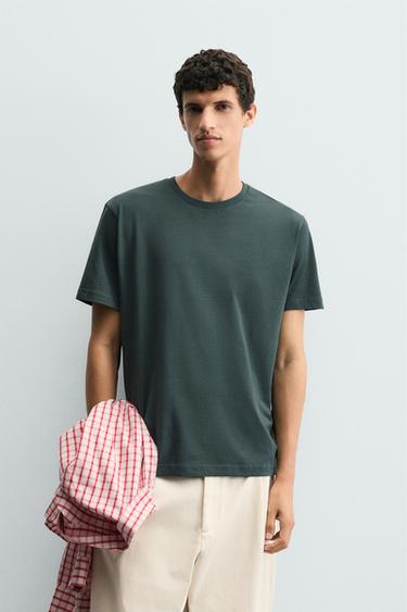 CAMISETA BÁSICA REGULAR FIT - Verde / Azul de Zara