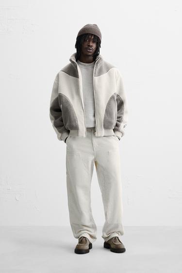 COLOR-BLOCK-JACKE AUS LAMMFELLIMITAT - Weiß / Grau von Zara